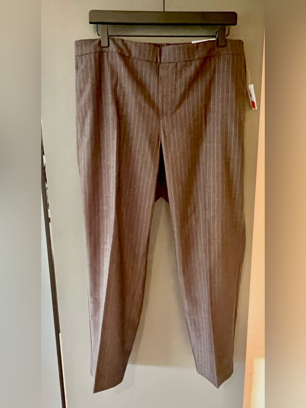 Old Navy Charcoal Gray Pinstripe Women’s Ankle Trousers - Size 14